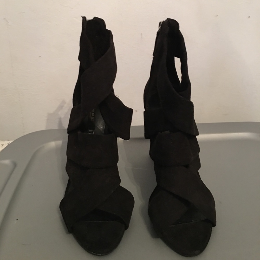 COPY - Zara straped heels